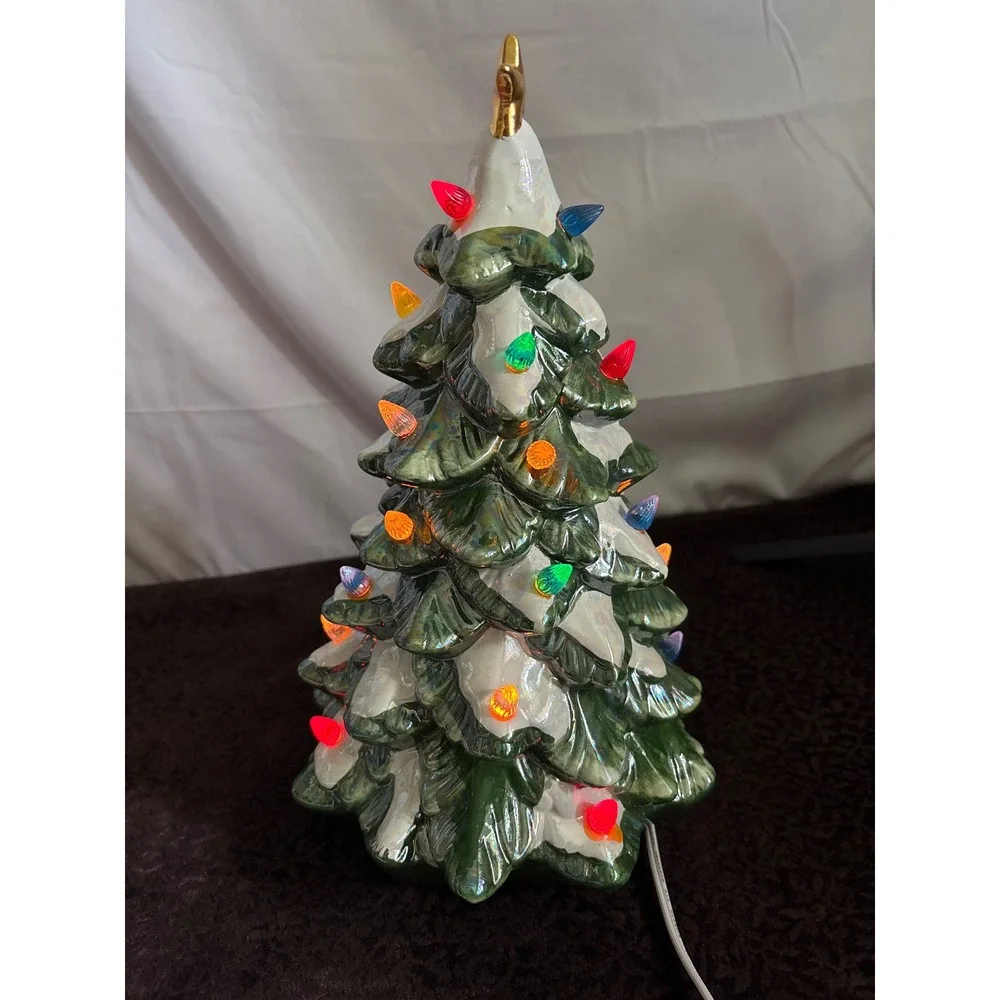 Vintage‎ Ceramic Light Up Christmas Tree Green with Snow Flocking and Gold Star